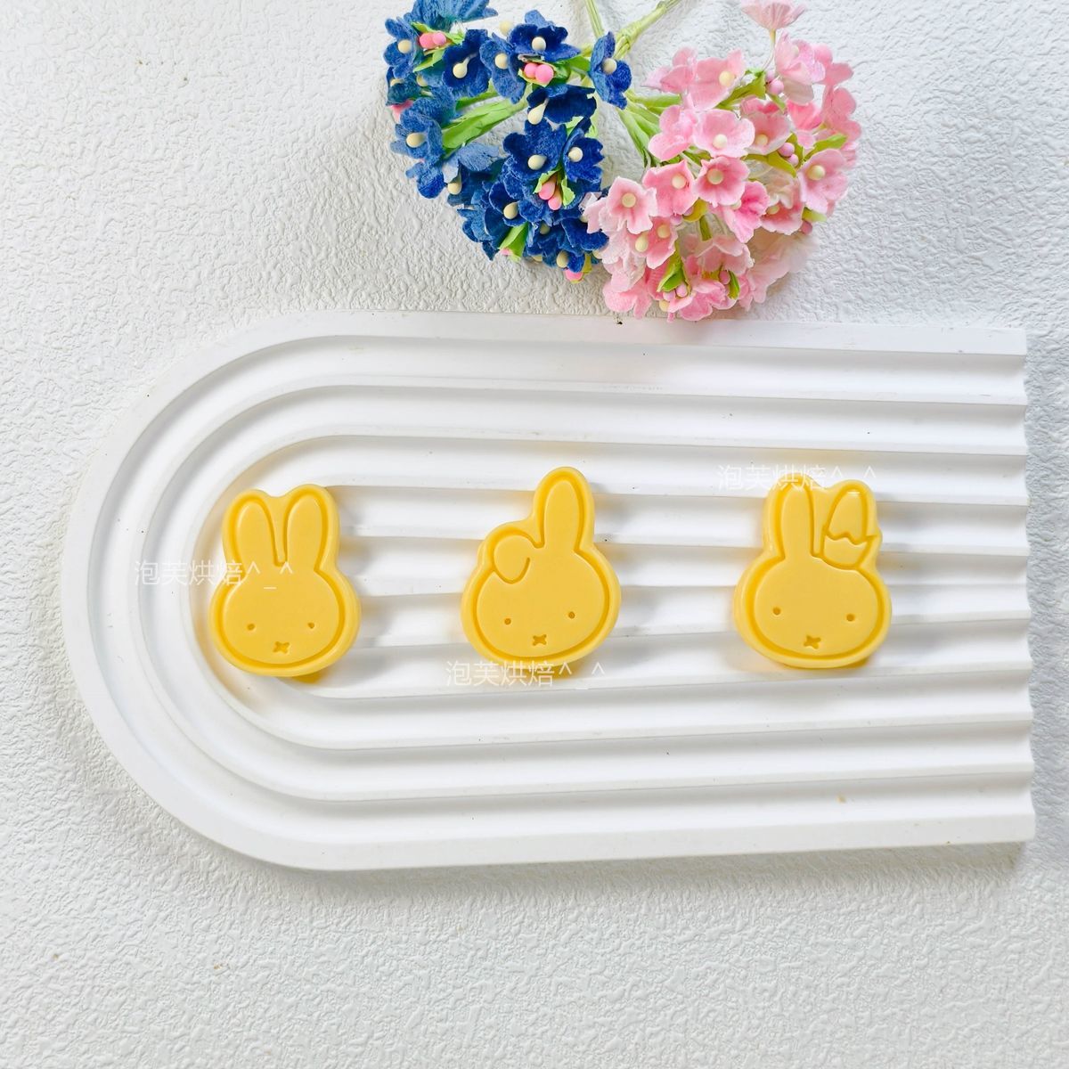 Cute 3D Press Cookie Mold with - Kitchen Baking Items recension och pris