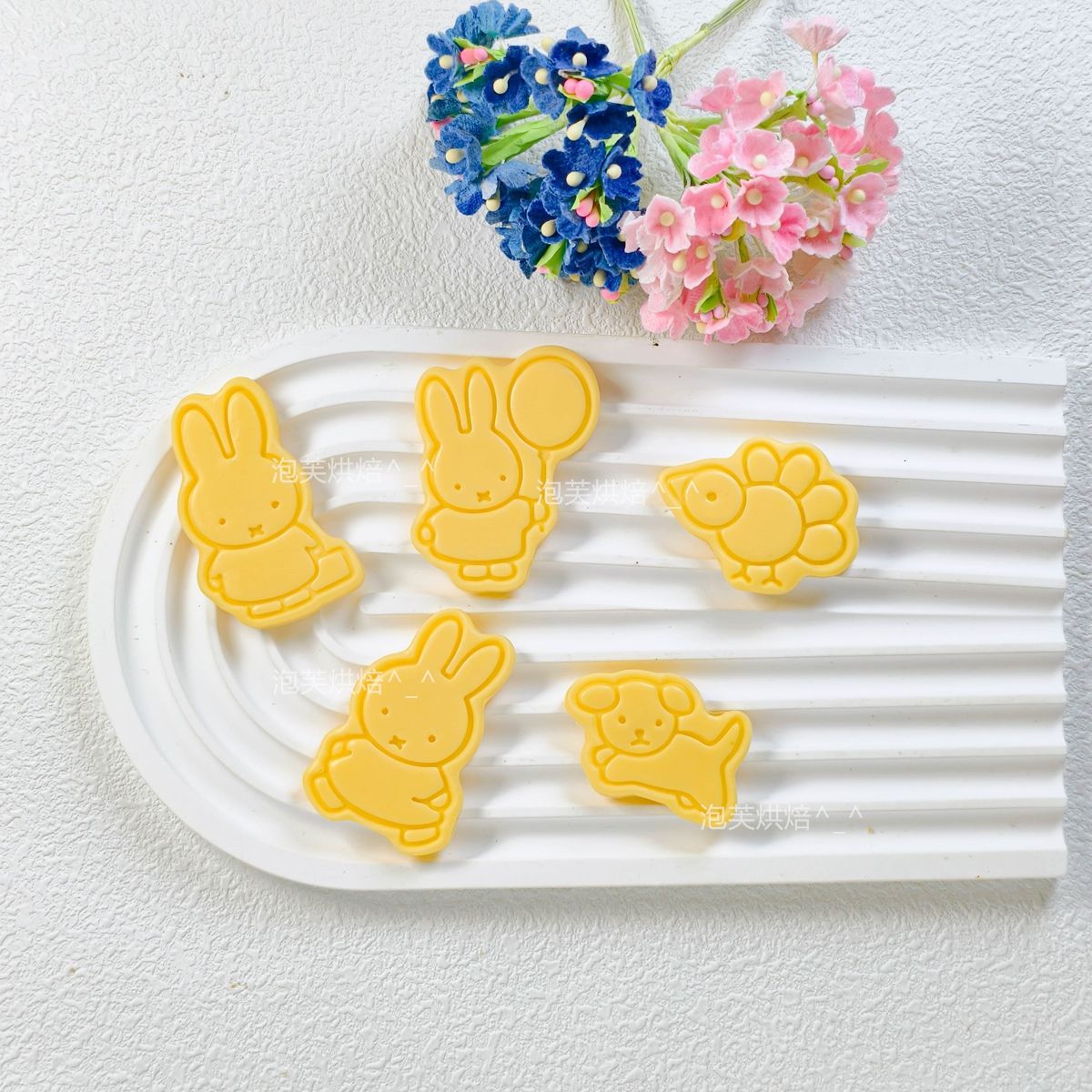 Cute 3D Press Cookie Mold with - Kitchen Baking Items recension och pris