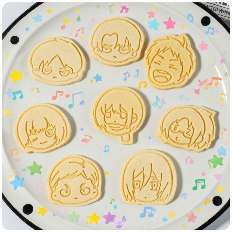 8Pcs Cute Attack on Titan Eren - Kitchen Baking Items recension och pris